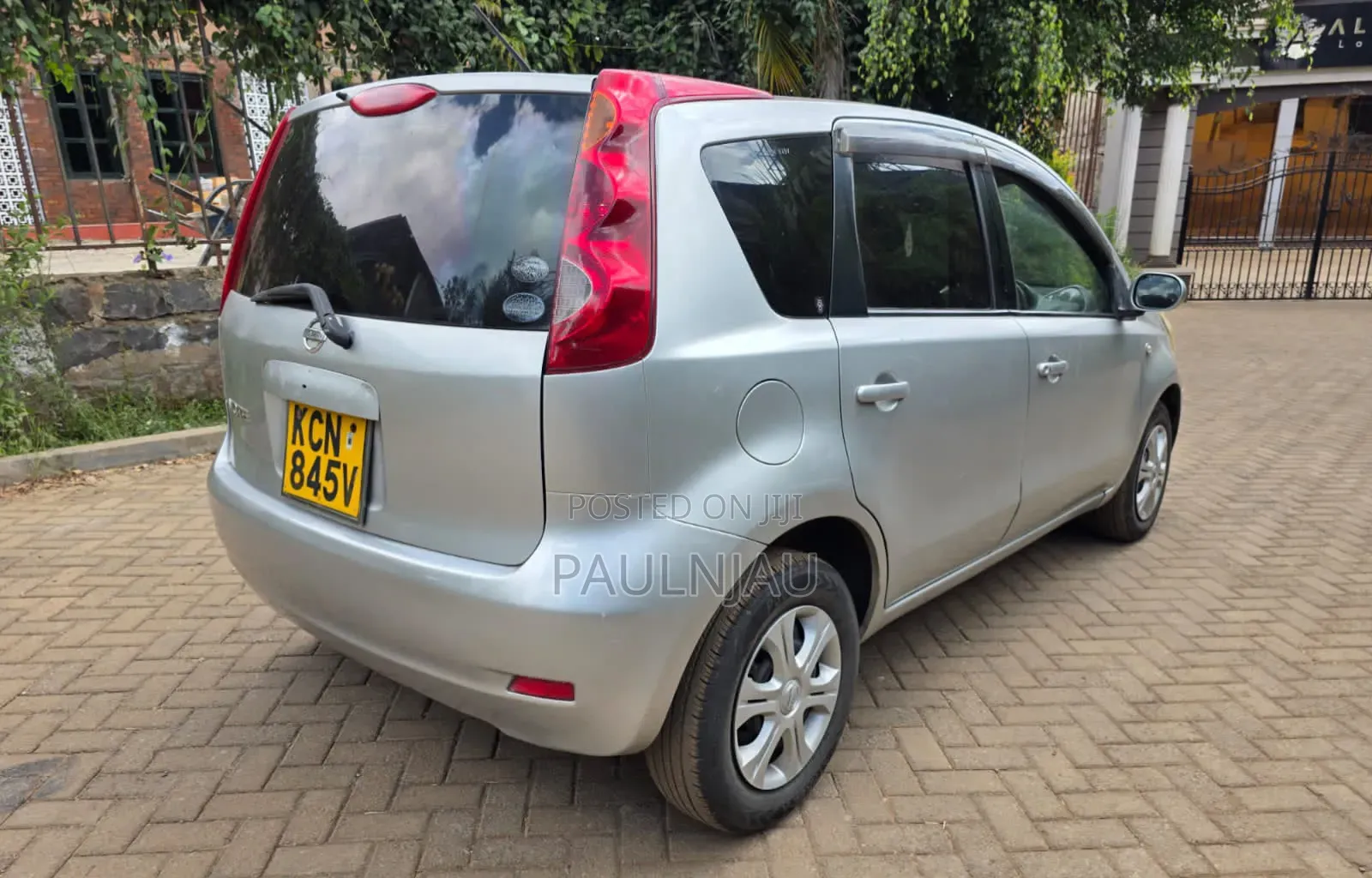 Nissan Note 2010 Gray