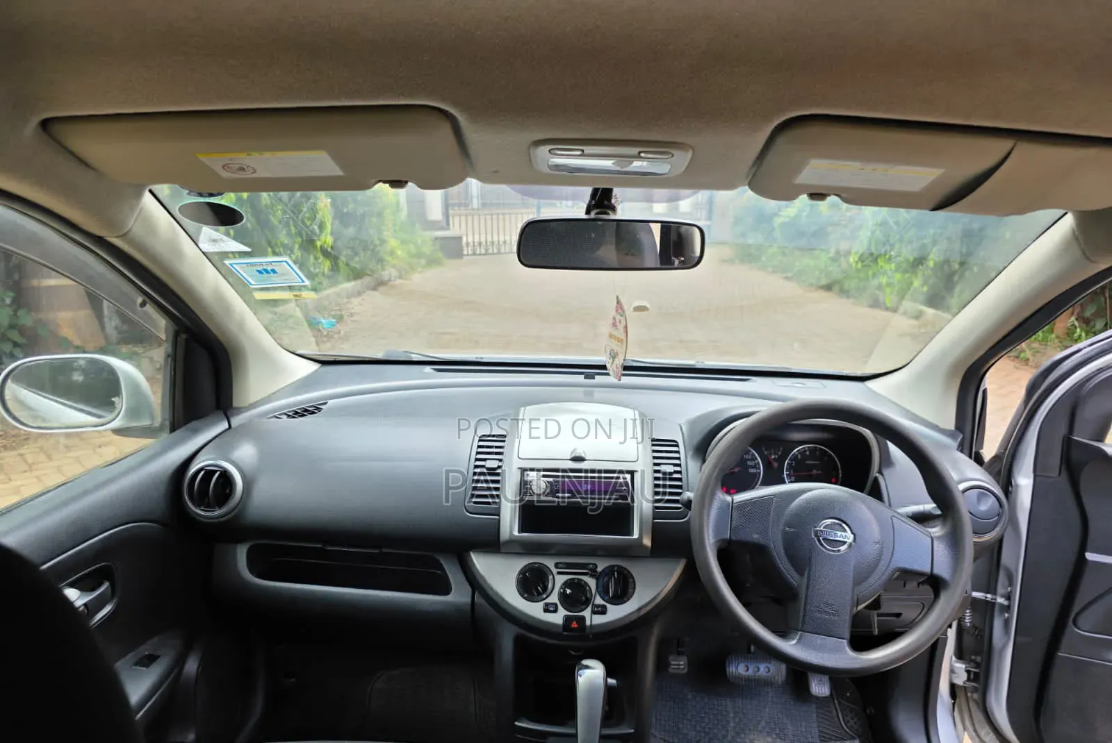 Nissan Note 2010 Gray