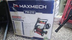 300psi Gasoline High Pressure Washer - thumbnail 2