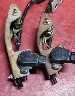 Accelerate Pedal Nissan Nt30