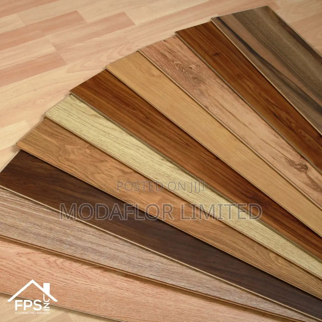 Smooth Finish Laminate Flooring _ Professional Fixing