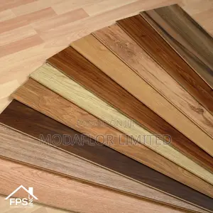 Smooth Finish Laminate Flooring _ Professional Fixing