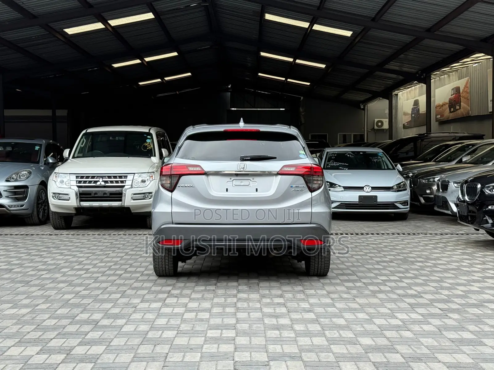 Honda Vezel 2018 Silver