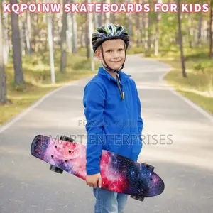 Skateboard for Kids Boys Girls Teens With Colorful Flashing Wheels