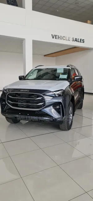 New Isuzu MU-X 2025 Gray