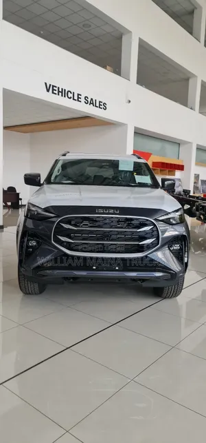 New Isuzu MU-X 2025 Gray