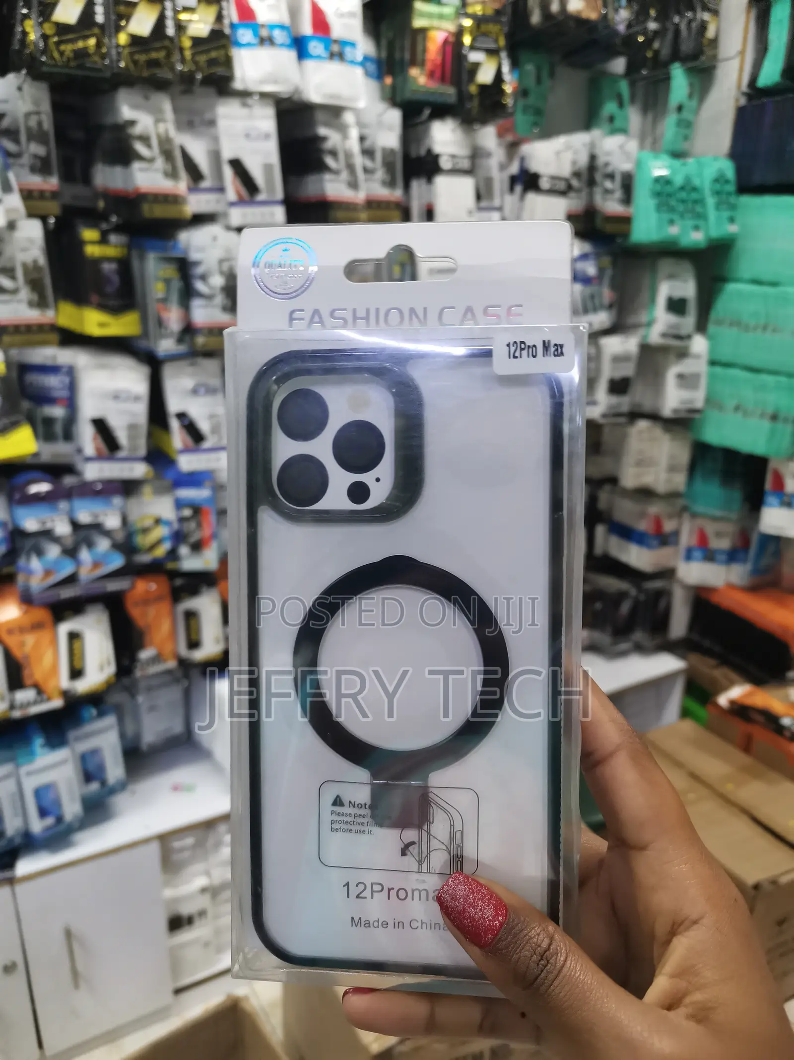 Dieerr iPhone 12 Pro Max Clear Case With Magnetic Invisible Stand