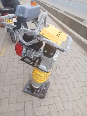 Tamping Rammer Machine (Honda Engine)