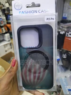 Tauri iPhone 15 Pro Max Case With Stand, Magnetic Clear Case - thumbnail 2