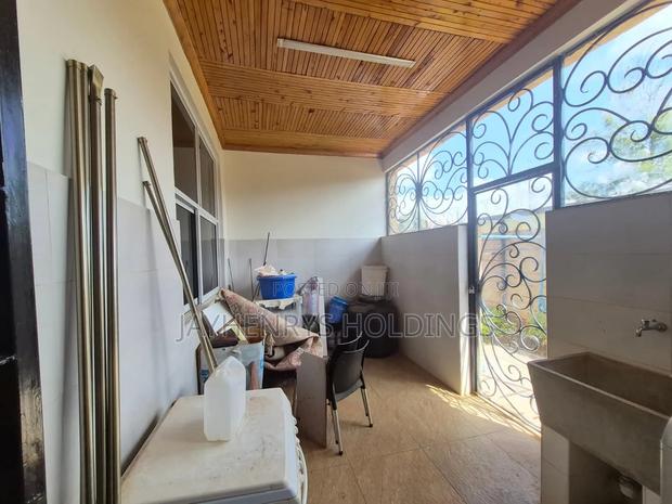 5bdrm House in Ridgeways for rent - thumbnail 13