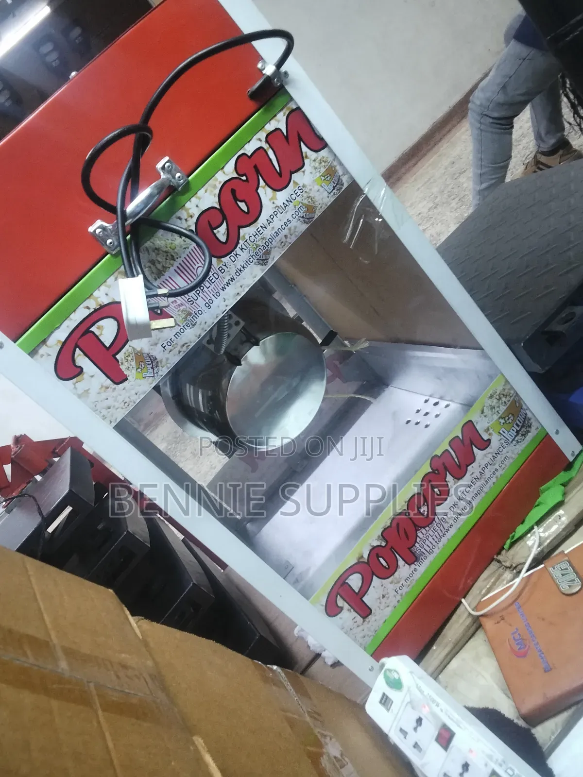 Popcorn Machine / Available Popcorn Machine
