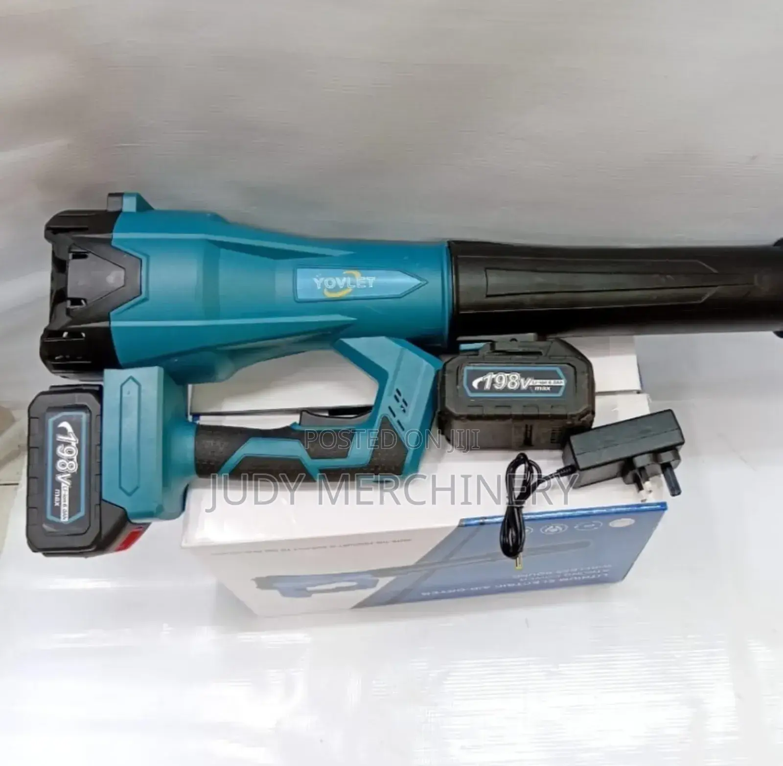 Leaf Blower