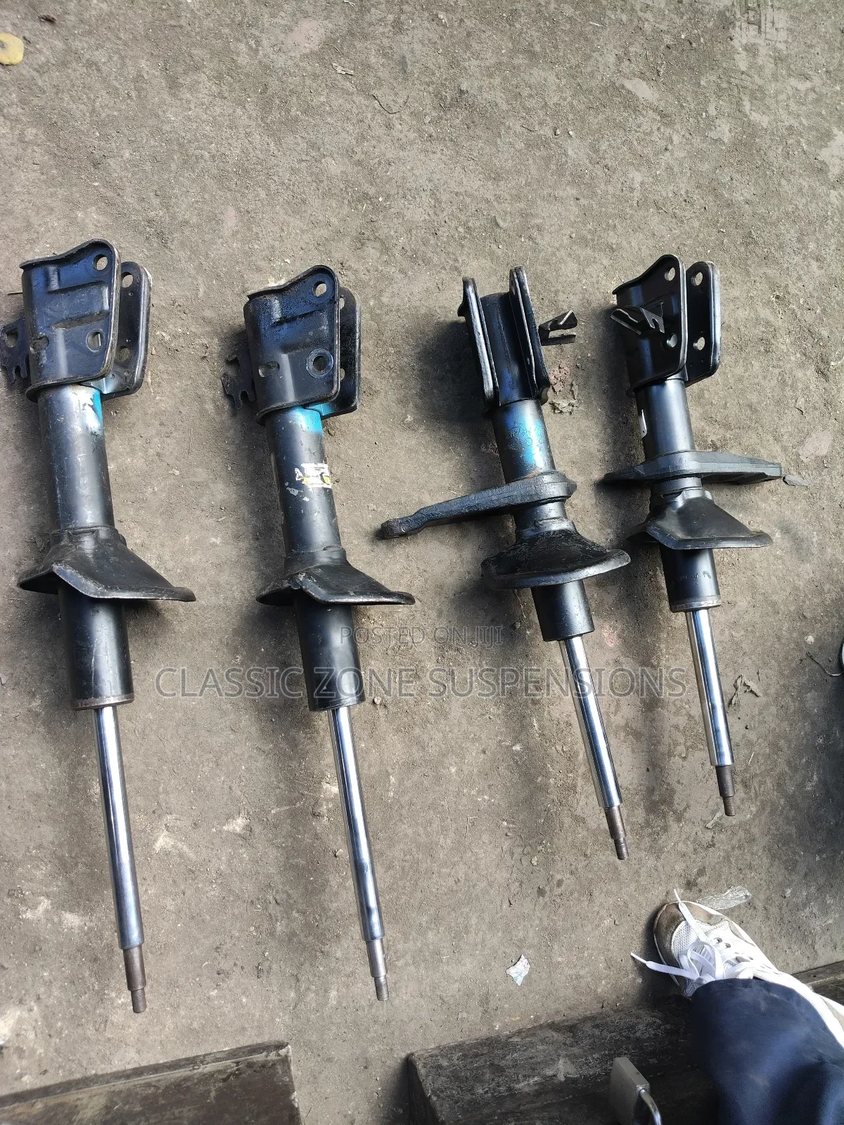 Land Rover Freelander 1 Shock Absorber.