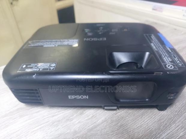 Epson Eb-S02 — Reliable, Bright Budget-Friendly! - main view