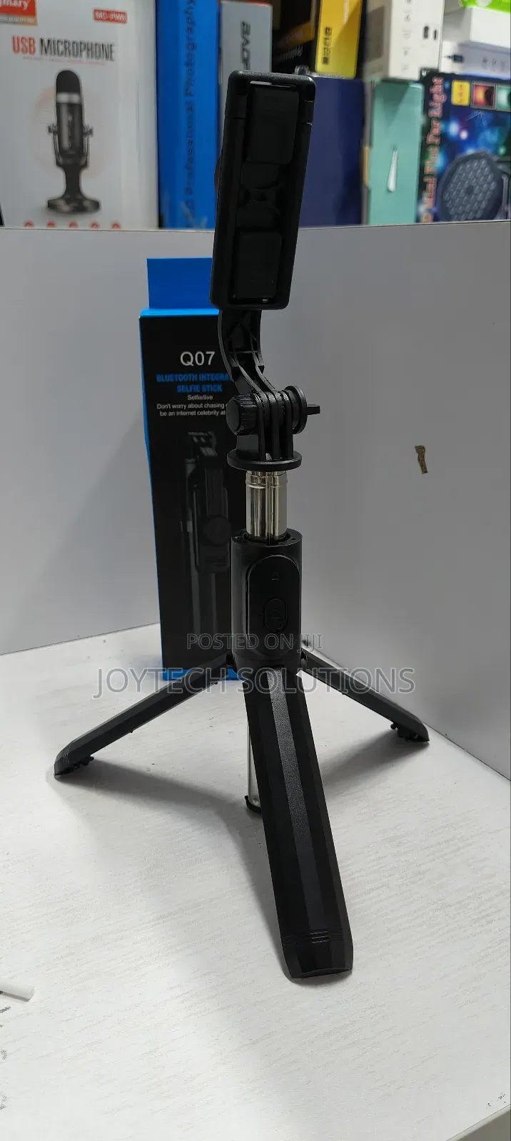 Q07 Selfie Stick, Table Stand Phone Holder Selfie Stick