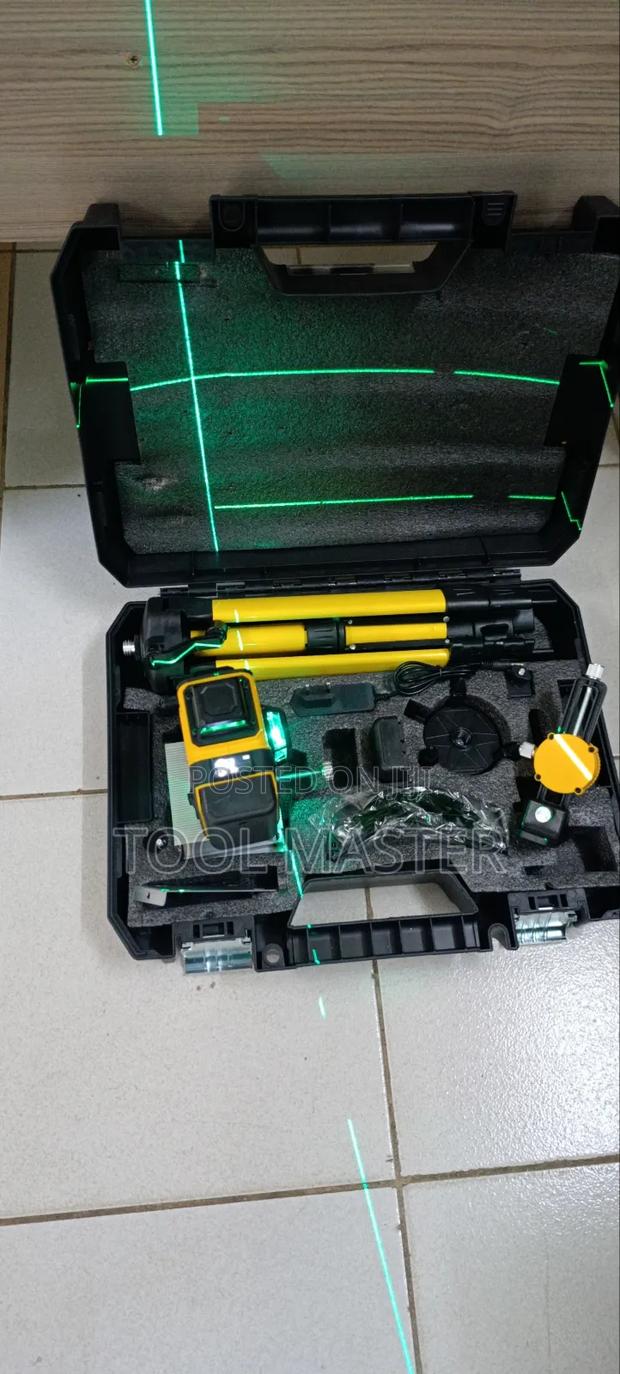 Auto Level With Tripod Stand/ Dewalt Laser Level - main view