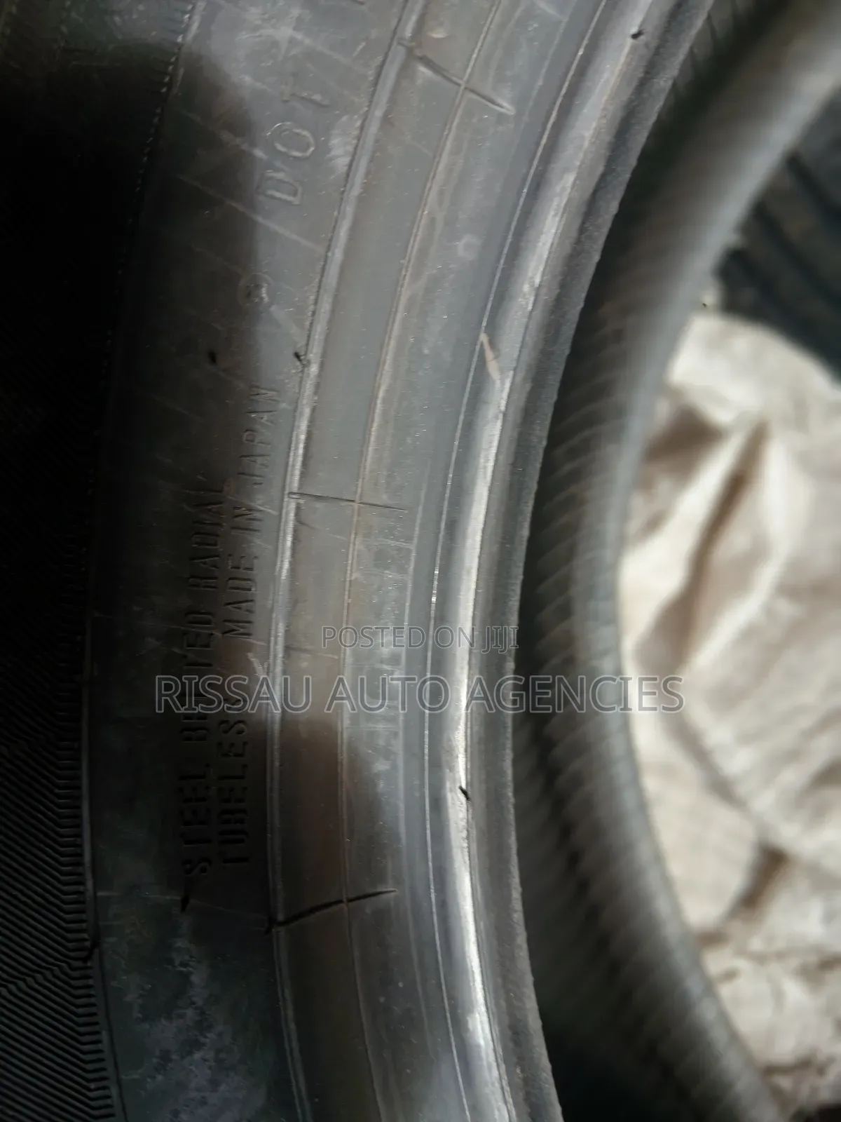215/55 R 17 Dunlop Tyres Made in Japan.