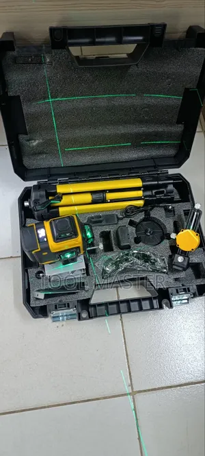 Auto Level With Tripod Stand/ Dewalt Laser Level