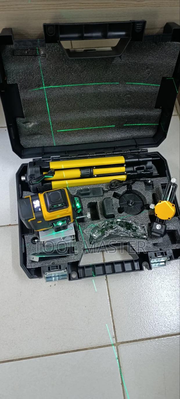 Auto Level With Tripod Stand/ Dewalt Laser Level - thumbnail 2