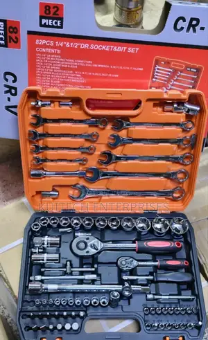 82pcs Spanner Set/ Socket Sets Hand Tools