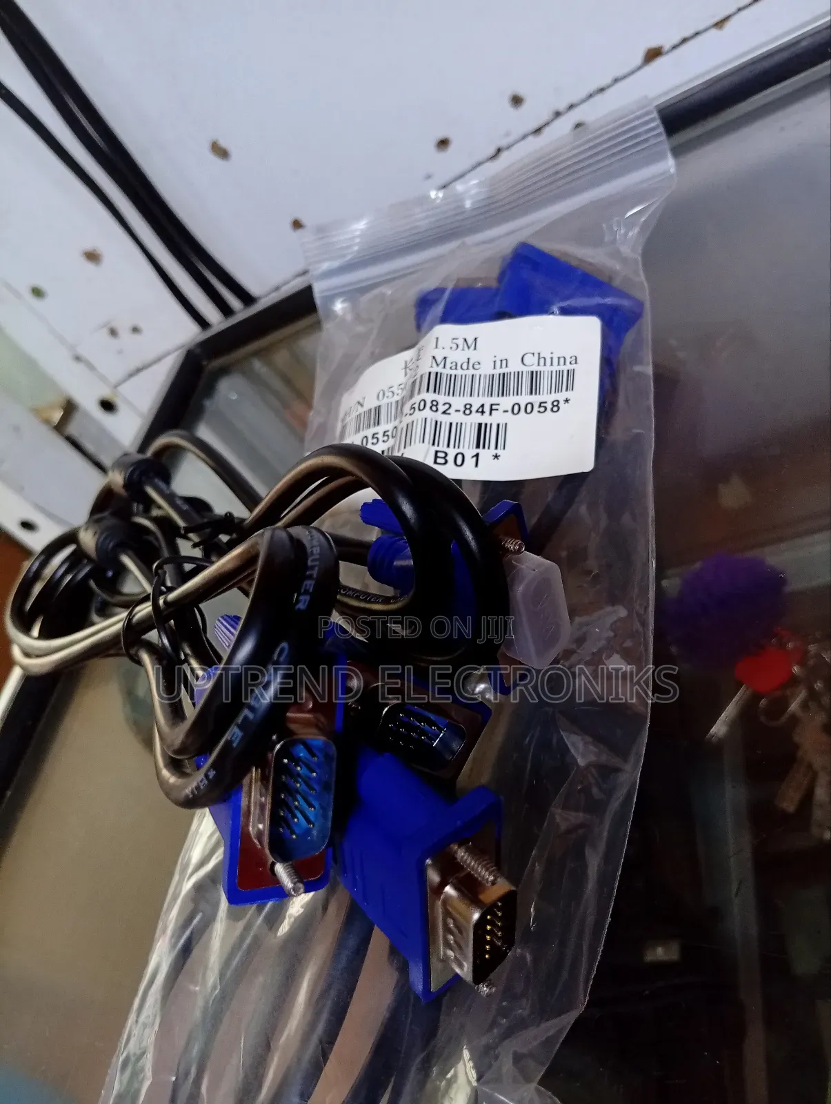 Vga Cable — Instant Connection, Crystal Clear Display