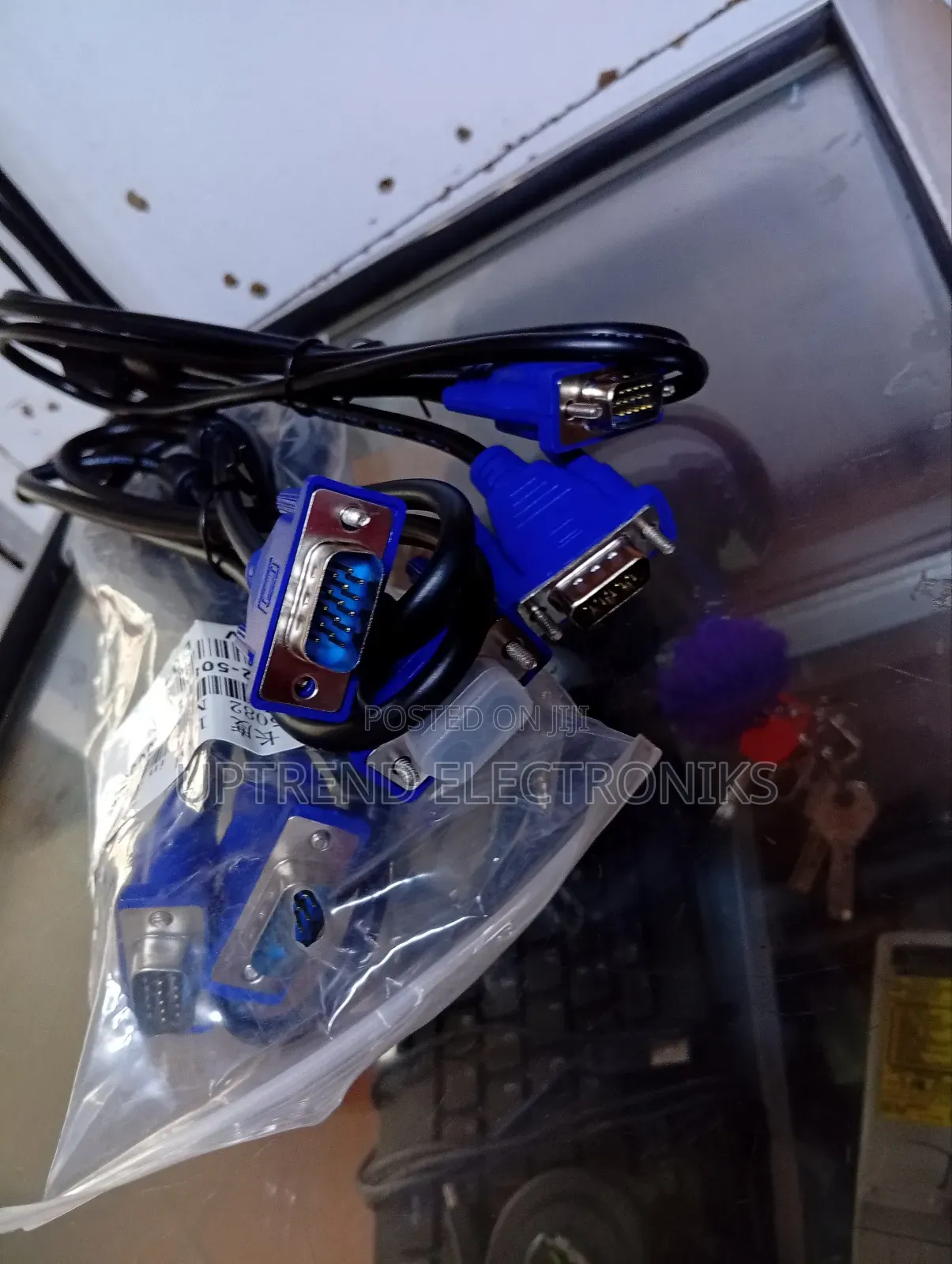 Vga Cable — Instant Connection, Crystal Clear Display
