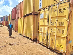 Strong & Durable Shipping Containers – Affordable Deals!