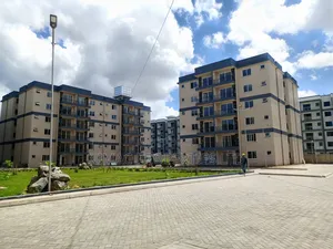 2bdrm Block of Flats in Sunpark Residence., Gateway Mall Area for sale