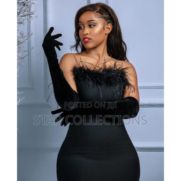Long Velvet Gloves