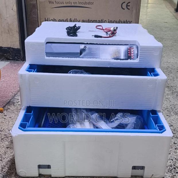 136 Eggs a/Dc Incubator - main view