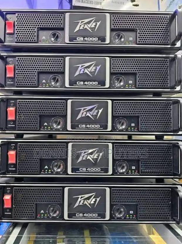 Original Peavey Cs4000 Power Amplifier 4000w 48transistors