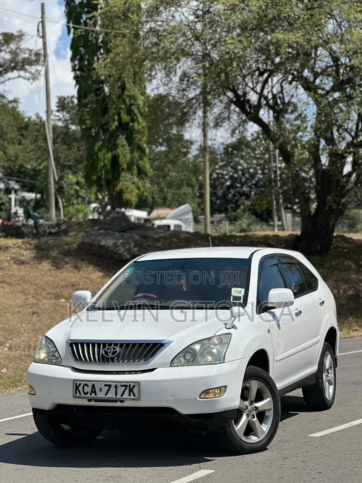 Toyota Harrier 2009 White