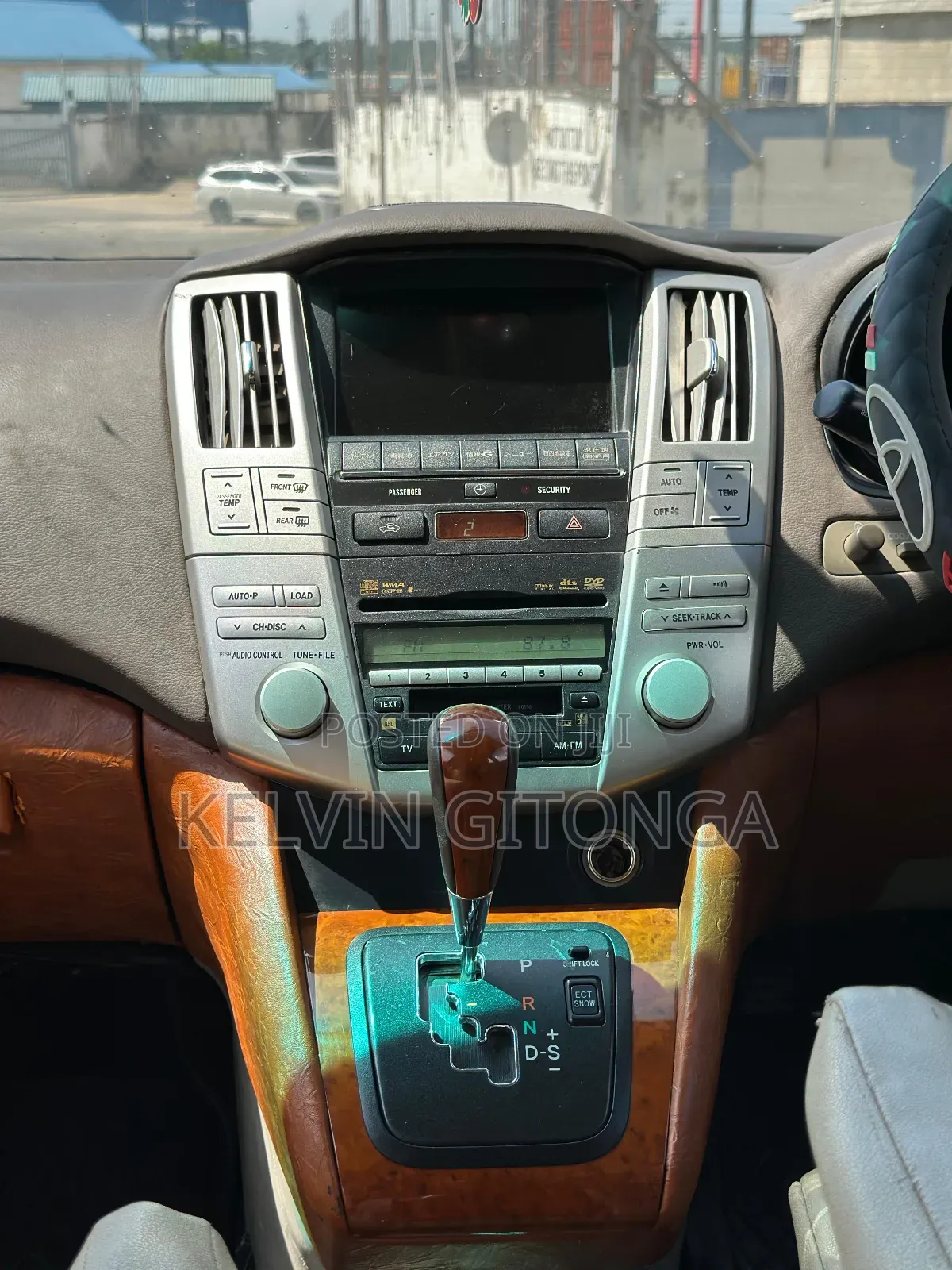 Toyota Harrier 2009 White