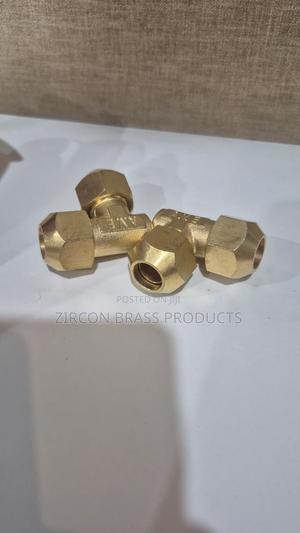 Brass Connector Elbow - main view