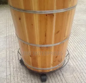 Heavy Duty Metallic Gas Cylinder Planter Movable Trolley With Wheels