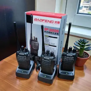 Baofeng Bf-888s 3 Pieces Walkie Talkie Radio Calls 3-5km Range Durable