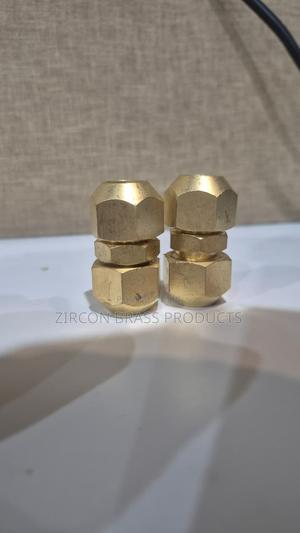 10/12 Threaded Brass Joint - main view