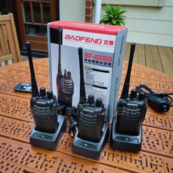 Baofeng Bf-888s 3 Pieces Walkie Talkie Radio Calls Strong Signal 3-5km