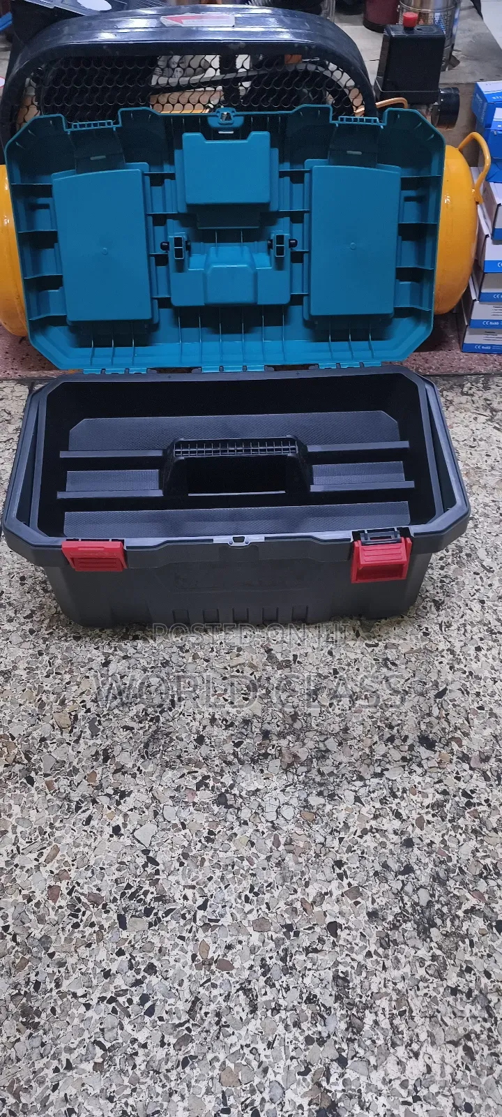 Total Tool Box 20"