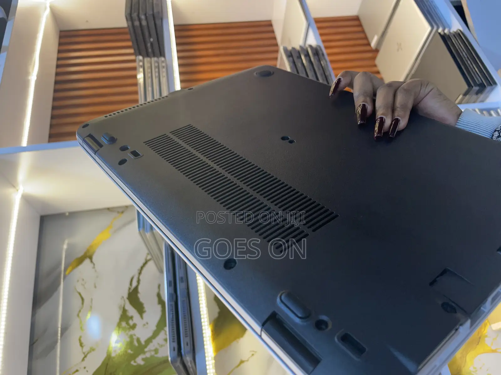 Laptop HP EliteBook 820 G3 8GB Intel Core I5 SSD 256GB