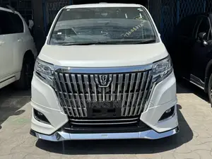 Toyota Esquire 2.0 AWD (7 seater) 2020 White