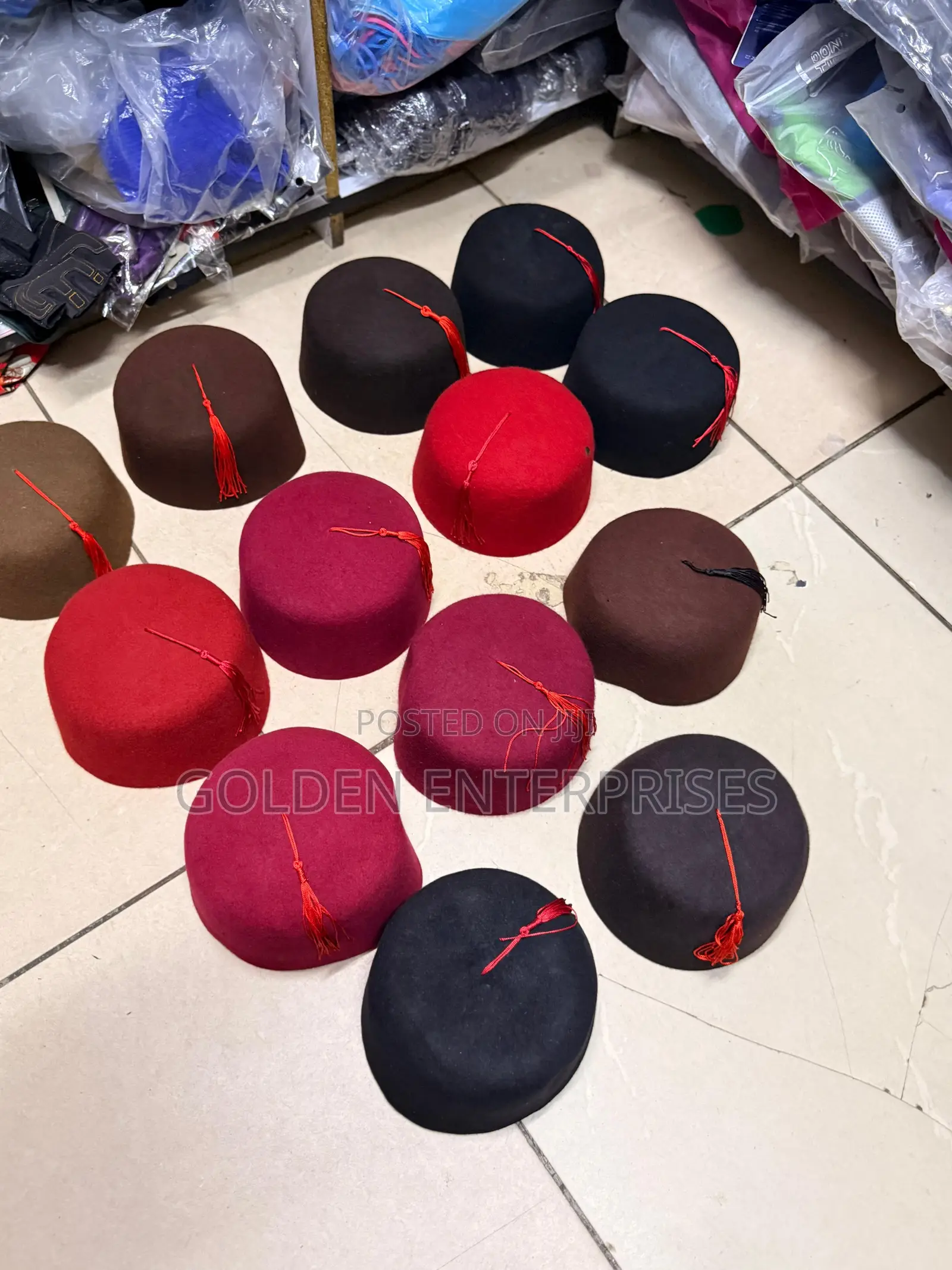 Oga, Swahili, Rutacio Hats