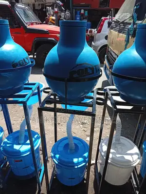 Commercial-Grade Plastic Hand Washing Station for High-Traffic Areas