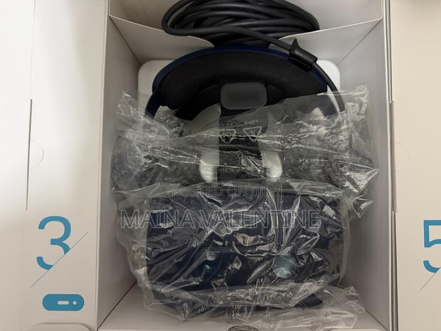 HTC Vive Pro Vr Headset - thumbnail 2