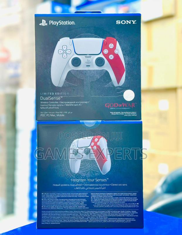 Dual Sense God of War - main view