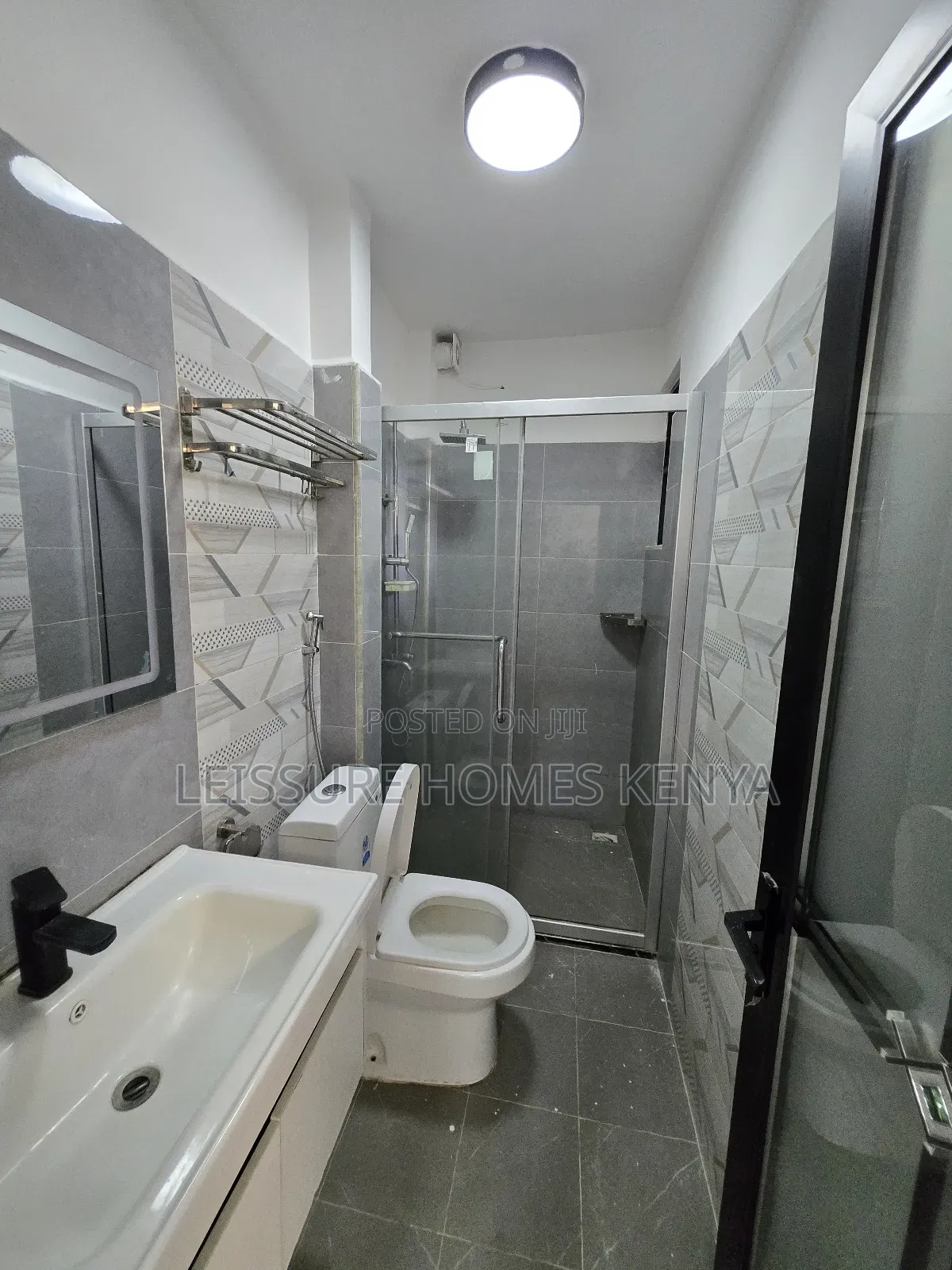 1bdrm Apartment in Valley Arcade for rent