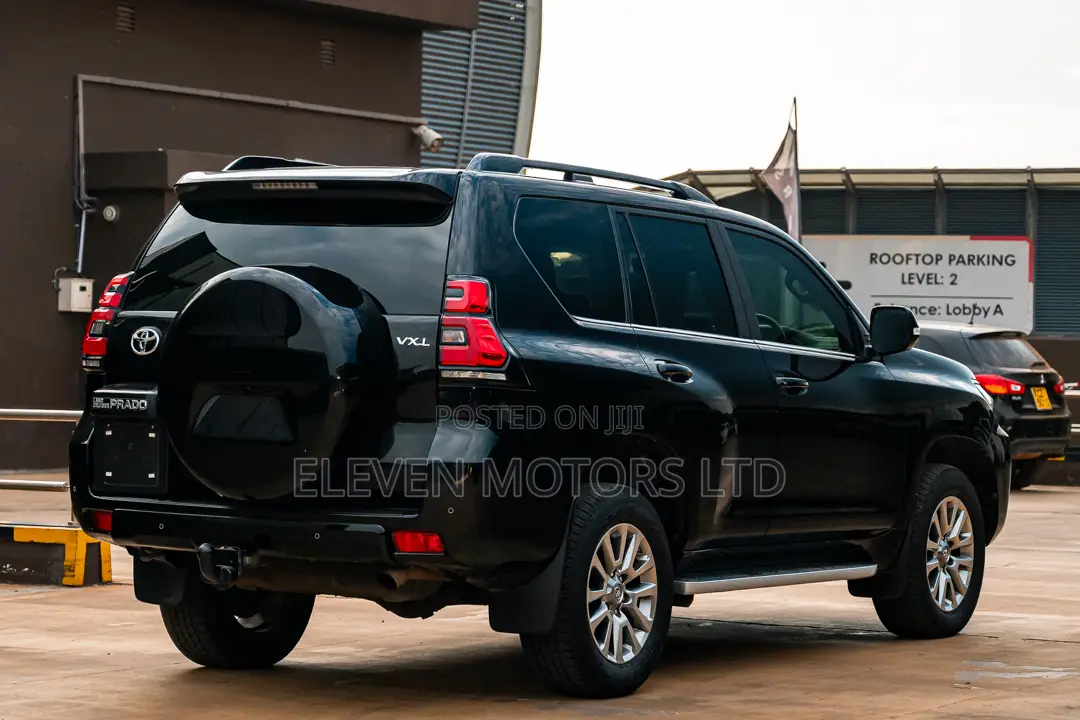 Toyota Land Cruiser Prado 3.0 172hp 2019 Black