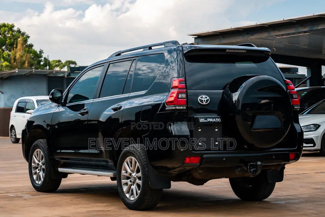 Toyota Land Cruiser Prado 3.0 172hp 2019 Black