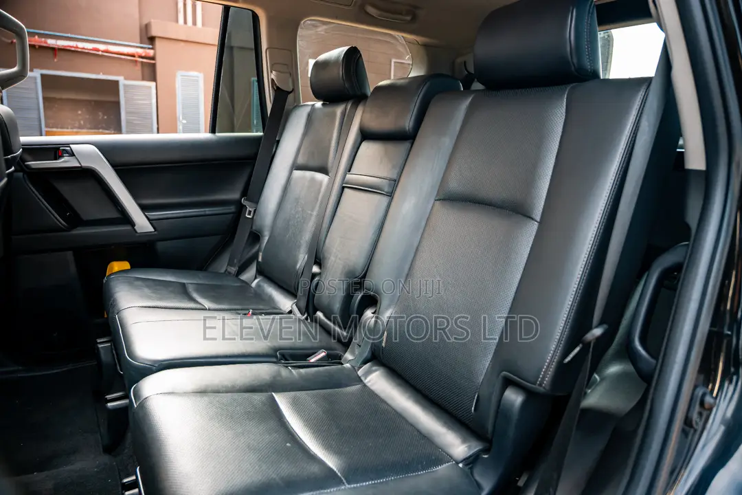 Toyota Land Cruiser Prado 3.0 172hp 2019 Black