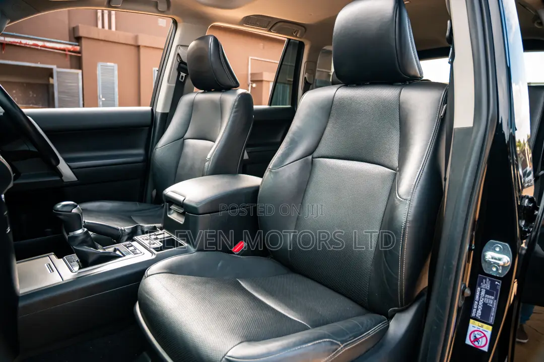 Toyota Land Cruiser Prado 3.0 172hp 2019 Black